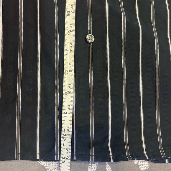 ♠️”Claiborne” Men’s Black/White/Taupe Beige Pinstriped Long Sleeved Dress Shirt - Picture 9 of 10